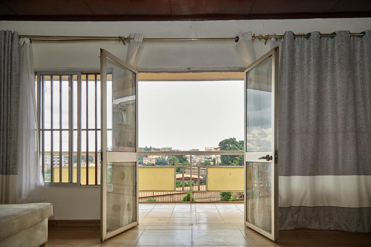 Residence Verone - Appartement Meublés Yaoundé Exterior foto
