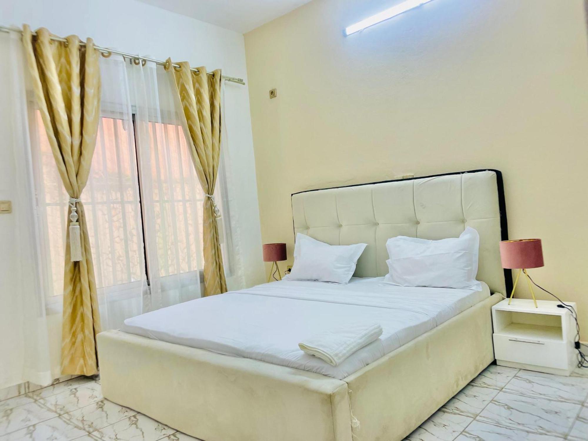 Residence Verone - Appartement Meublés Yaoundé Exterior foto